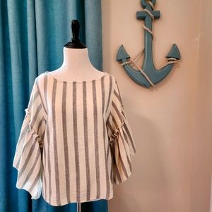 Listicle Gray and White Striped Top